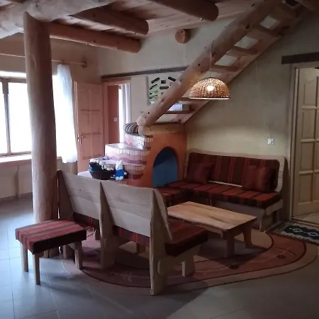 Guest house Kismelyvolgyi Vendeghaz 2*