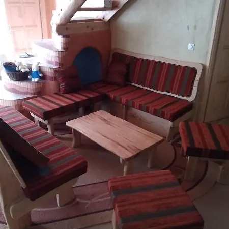 Kismelyvolgyi Vendeghaz 2*
